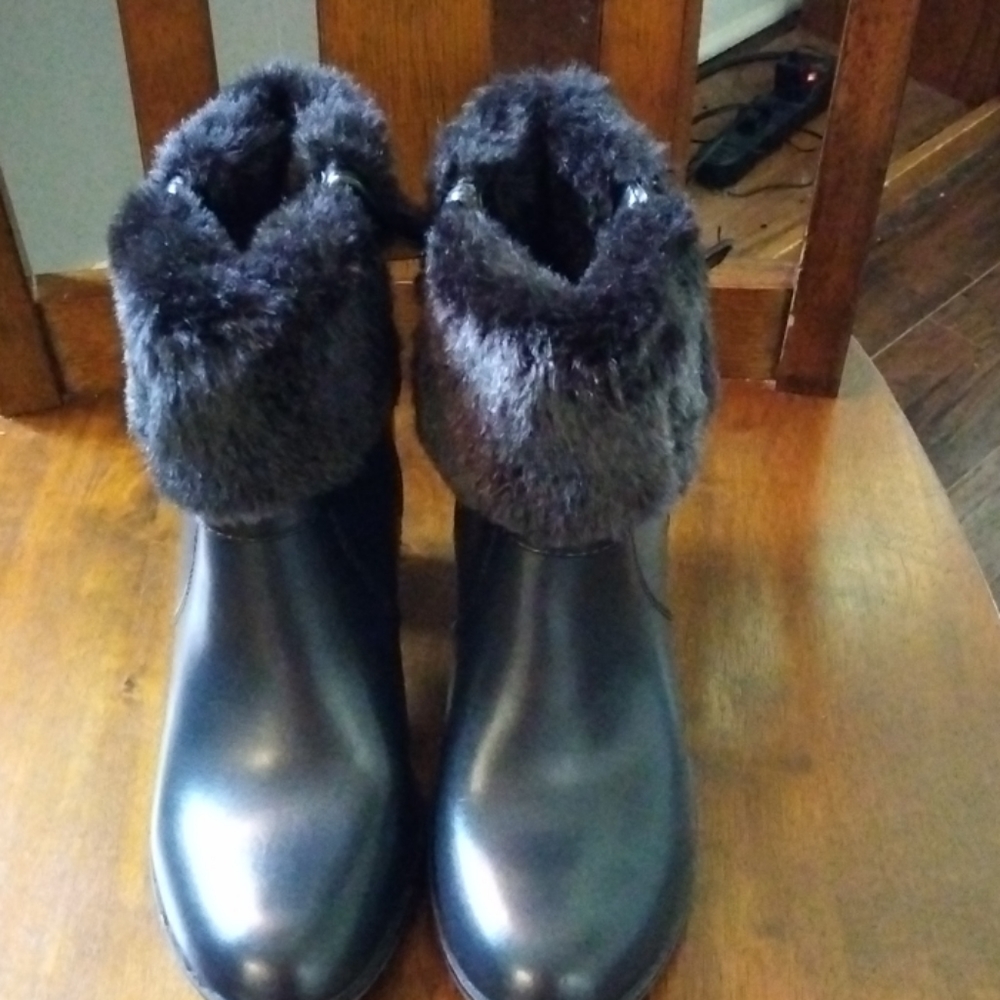🔥🔥PRICE DROP!!!🔥🔥Croft&Barrow Black Ankle Boots Size 8 1/2